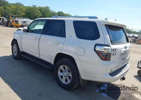2016 Toyota 4Runner Sr5 Premium z USA, uszkodzony, nr VIN JTEBU5JR5G5392215